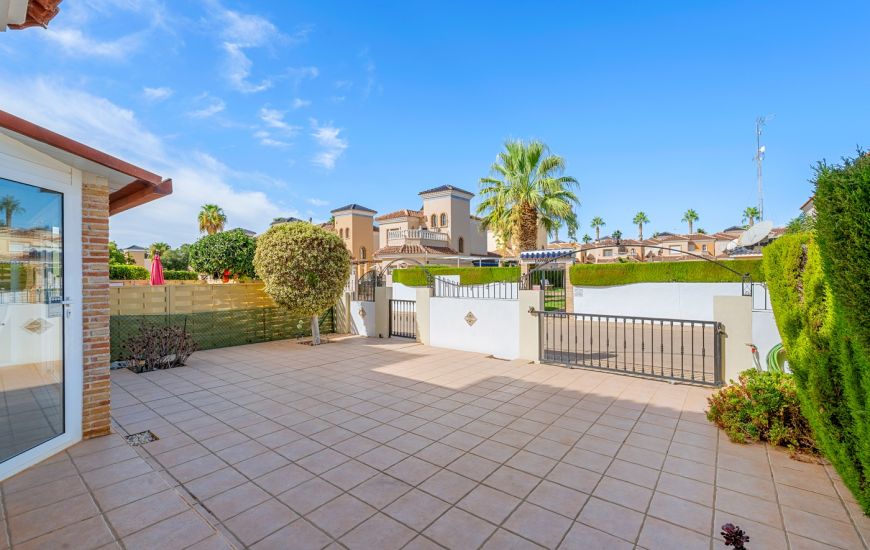 Venta - Villa - Guardamar del Segura