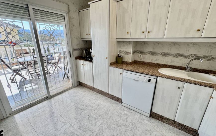 Sale - Villa - Benferri