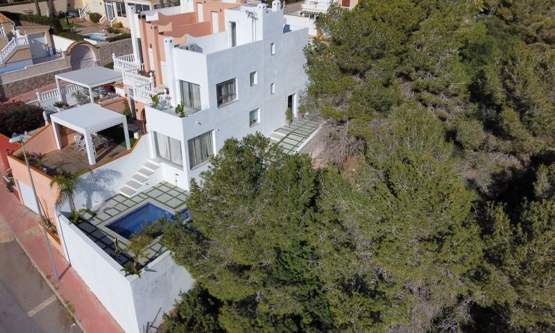 Sale - Villa - Orihuela Costa