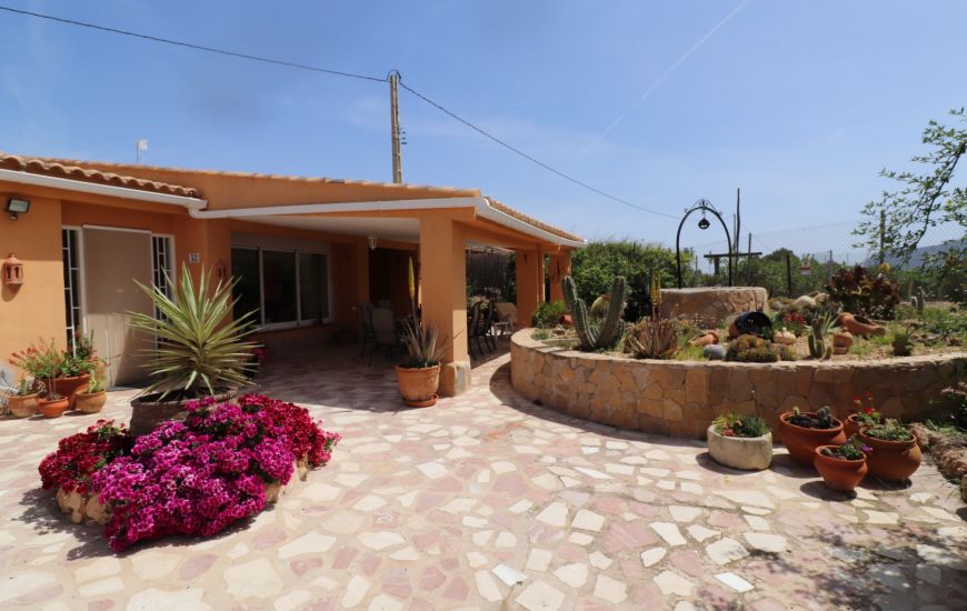 Sale - Country Property - Hondón de las Nieves