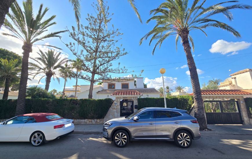 Venta - Villa - Orihuela Costa