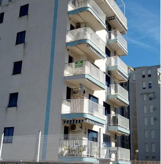 Sale - Apartments - 