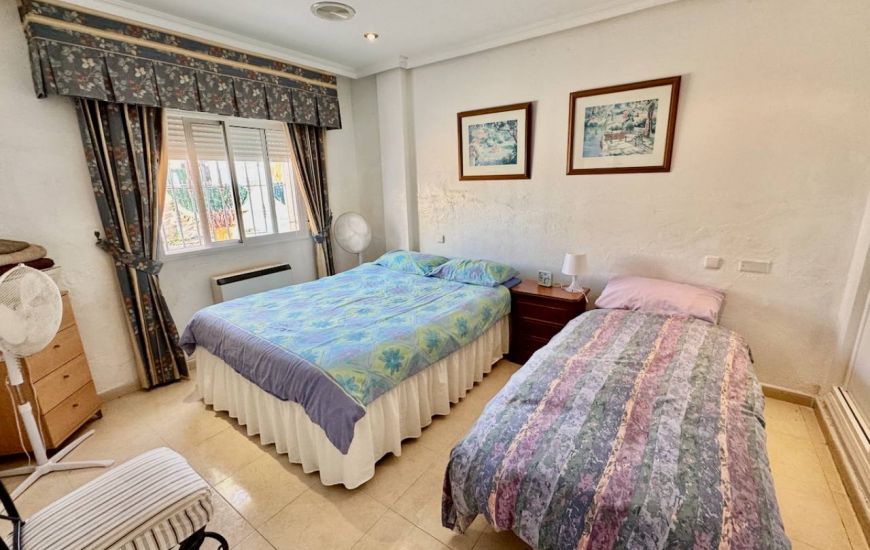 Sale - Villa - Benferri