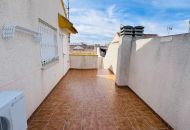 Sale - Townhouse - Daya Nueva