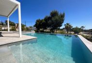 Venta - Villa - Las Colinas - Las Colinas Golf and Country Club