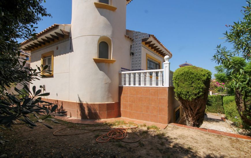 Sale - Villa - Orihuela Costa