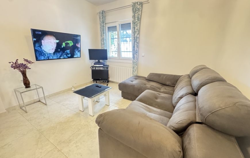 Sale - Villa - Villamartin