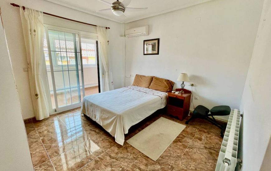 Sale - Villa - Algorfa