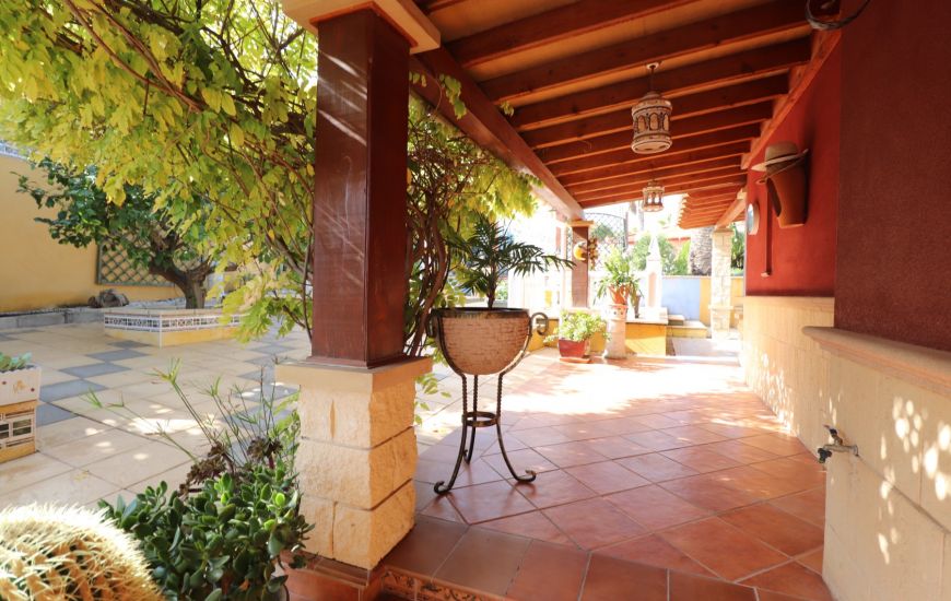 Sale - Villa - Algorfa