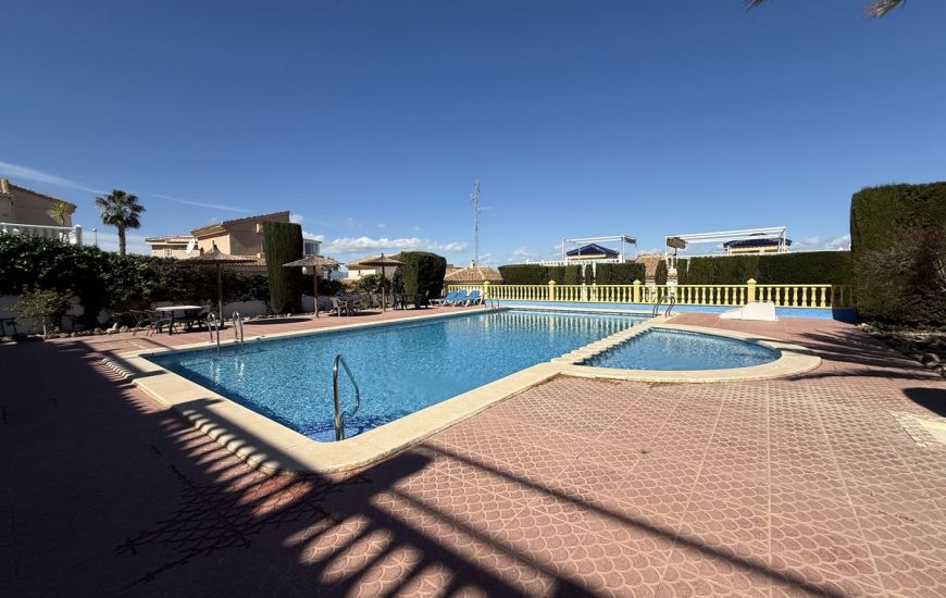 Venta - Villa - Benimar