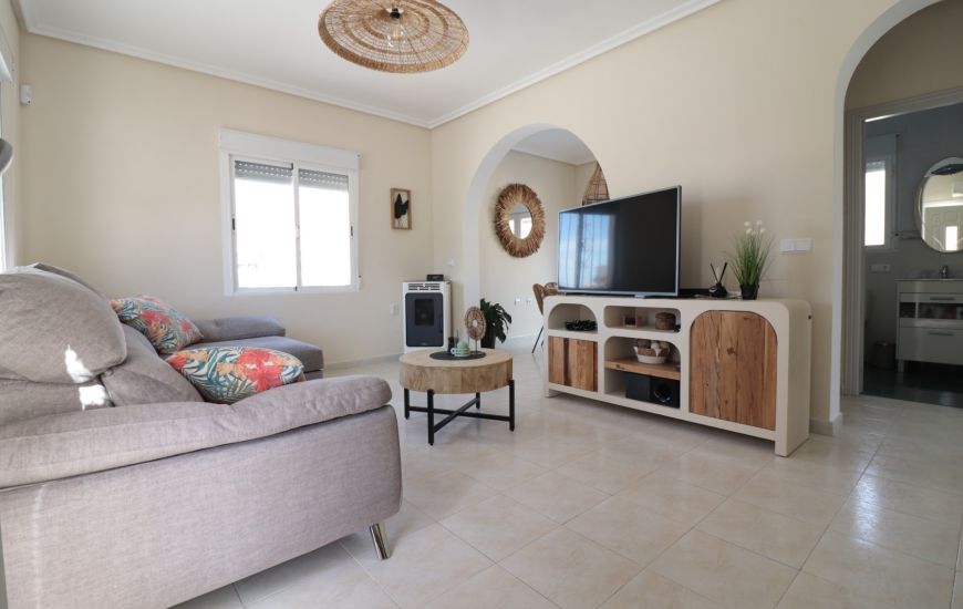 Sale - Villa - Benimar