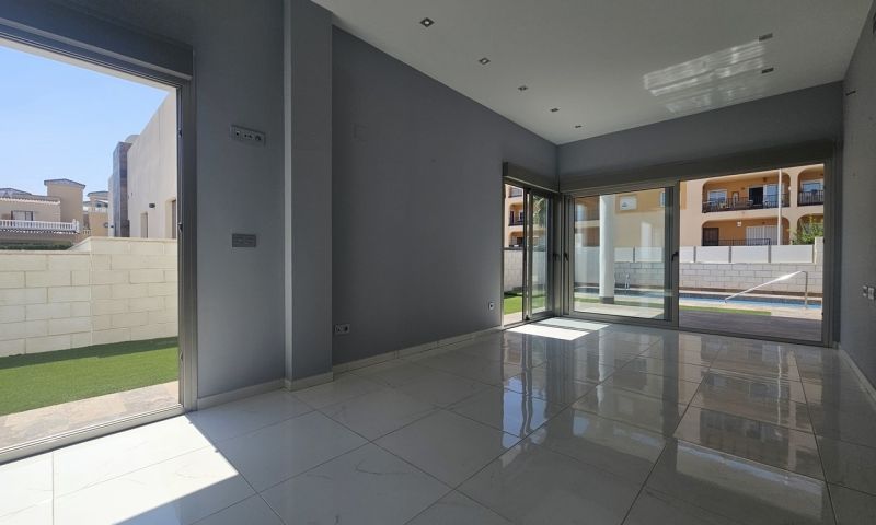 Sale - Apartments - Villamartin - Villamartín