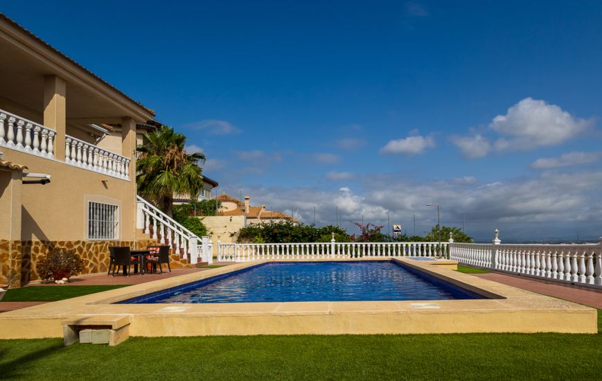 Sale - Villa - Algorfa