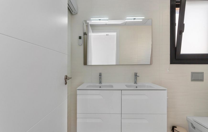 Sale - Villa - Torrevieja