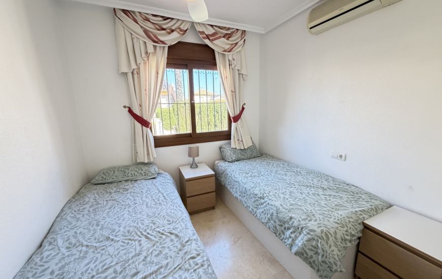 Sale - Bungalow - Villamartin