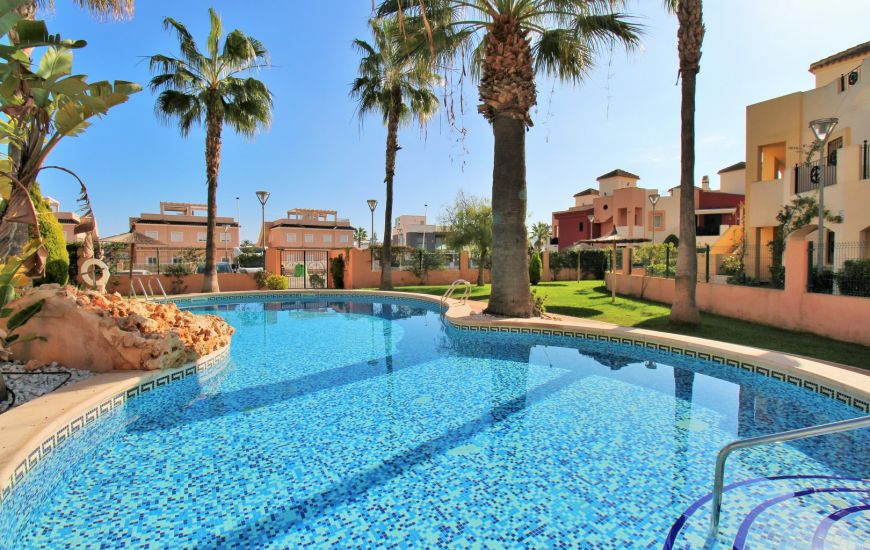 Sale - Apartments - Punta Prima