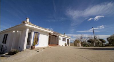 Villa - Sale - Utiel - Utiel