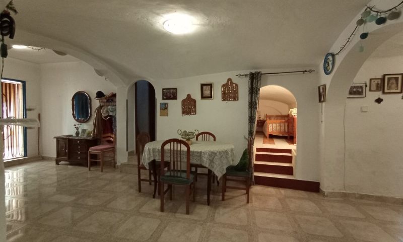 Sale - Villa - Hondón de las Nieves