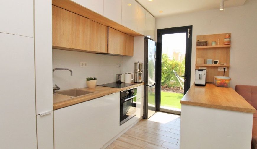 Sale - Villa - La Zenia