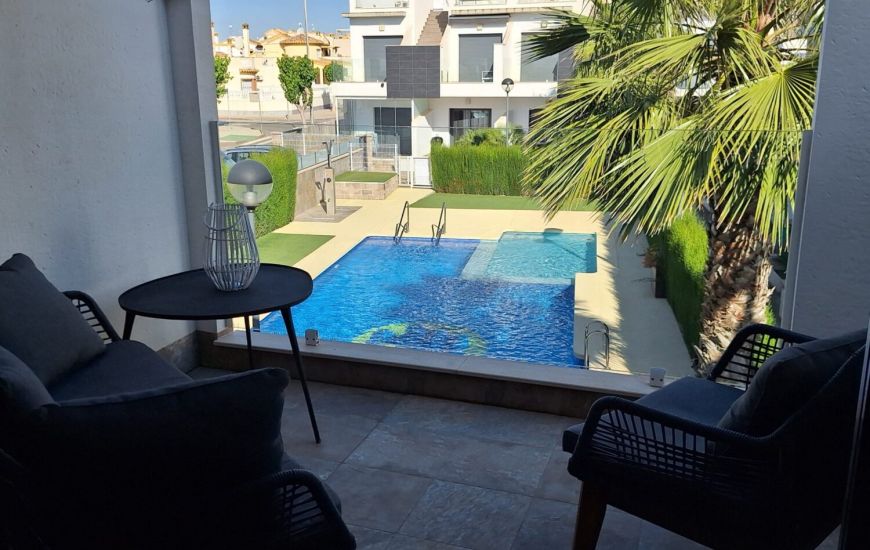 Sale - Apartments - Pilar de la Horadada