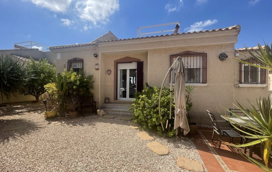 Sale - Villa - Algorfa