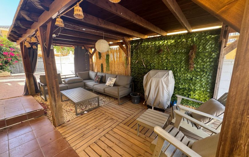 Sale - Villa - Algorfa