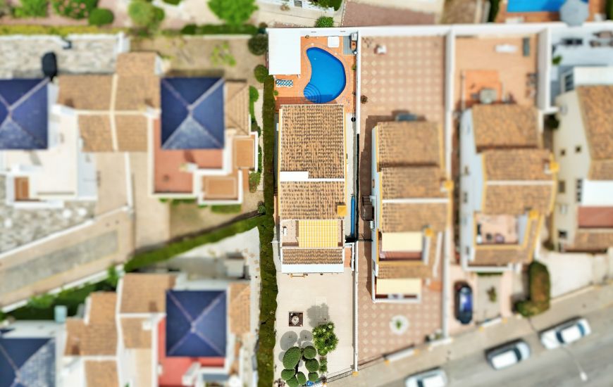Sale - Villa - Villamartin