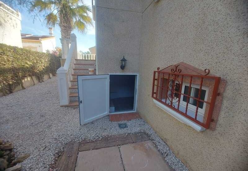 Venta - Villa - Algorfa