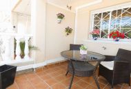 Sale - Link-Detached Villa - Torrevieja