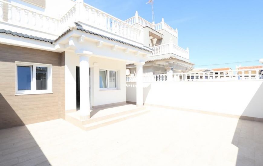 Sale - Townhouse - Torrevieja