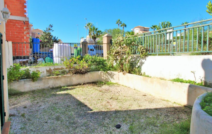 Sale - Rijtjeshuis - Villamartin