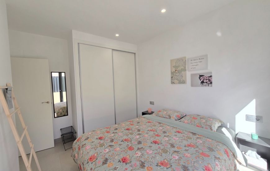 Sale - Villa - Pilar de la Horadada