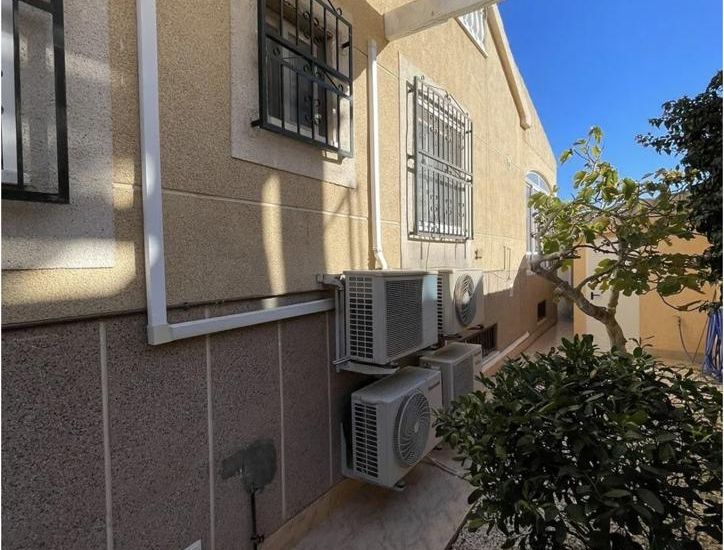 Sale - Villa - Orihuela Costa