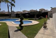 Sale - Bungalow - Villamartin