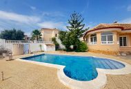 Venta - Villa - San Miguel de Salinas - San Miguel