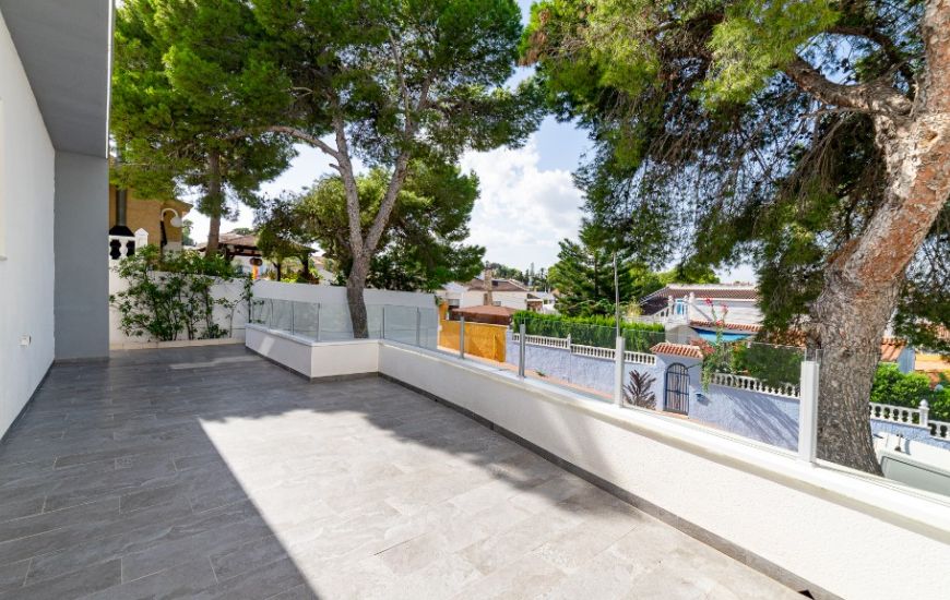 Sale - Villa - Los Balcones