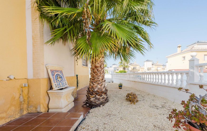 Sale - Villa - Algorfa