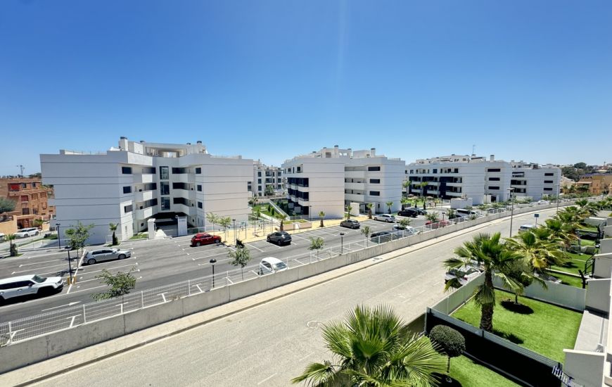 Sale - Apartments - Villamartin