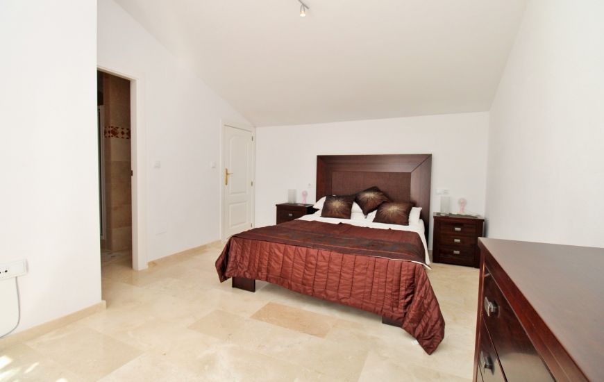 Sale - Rijtjeshuis - Villamartin