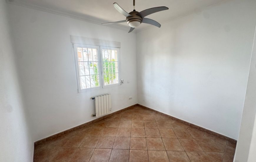 Venta - Villa - San Miguel de Salinas - San Miguel