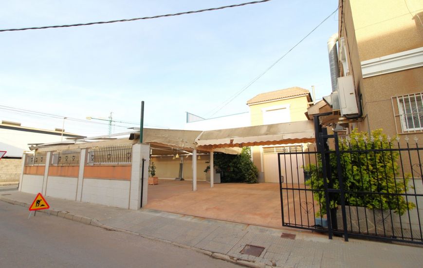 Sale - Commercieel - Jacarilla