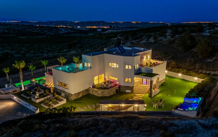 Sale - Villa - Torremendo