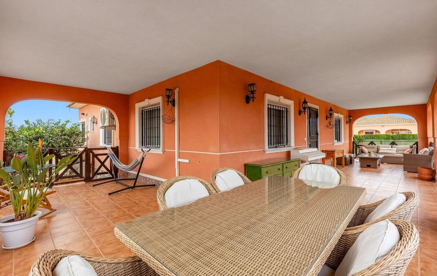 Sale - Villa - Dolores