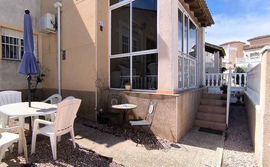 Sale - Half Vrijstaand Huis - Algorfa