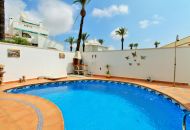 Sale - Villa - Villamartin