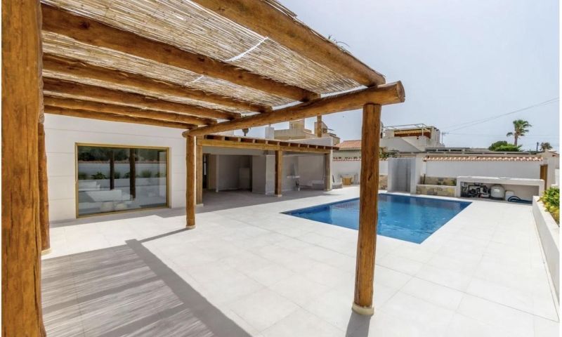 Venta - Villa - Torrevieja
