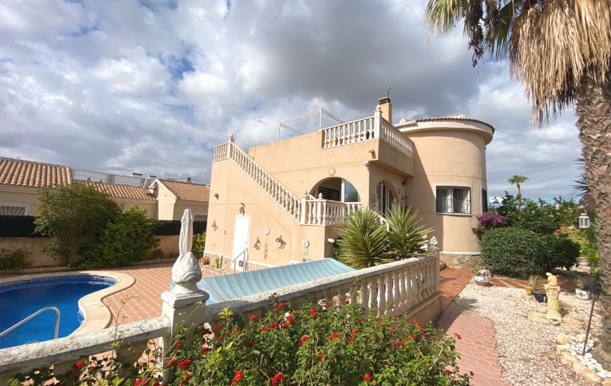 Sale - Villa - 
