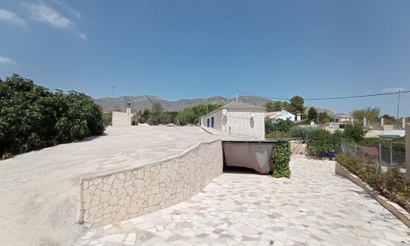 Sale - Villa - Hondón de las Nieves