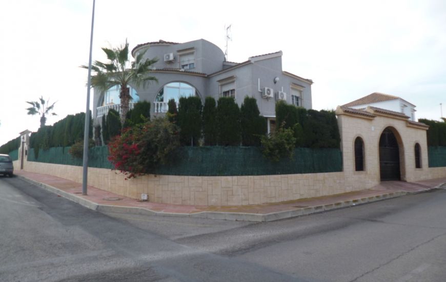 Venta - Villa - Villamartin