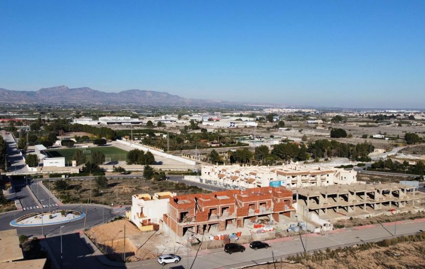 New Build - Townhouse - 